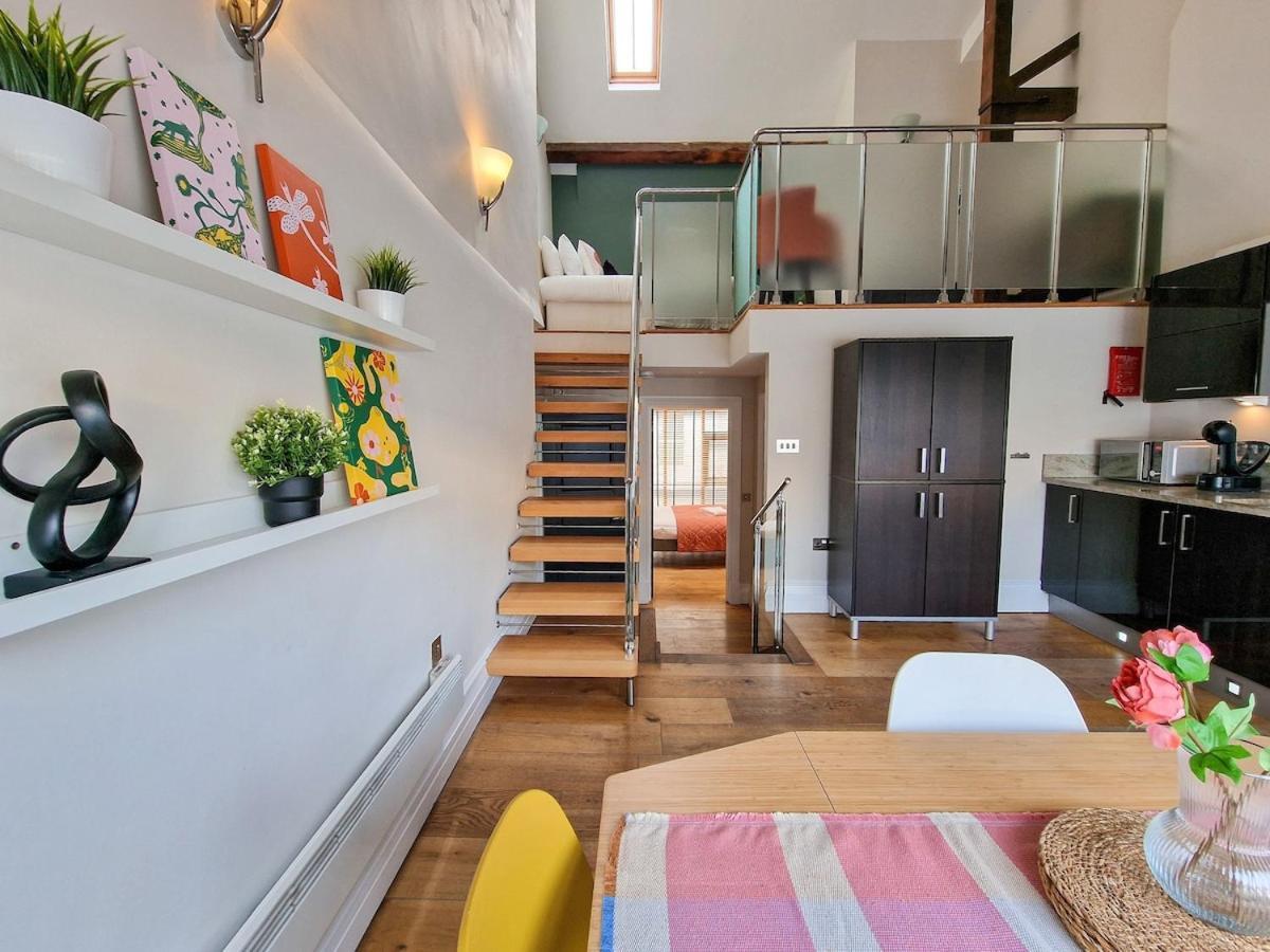Luxury Piccadilly Duplex Flat By City Superhost Манчестер Экстерьер фото